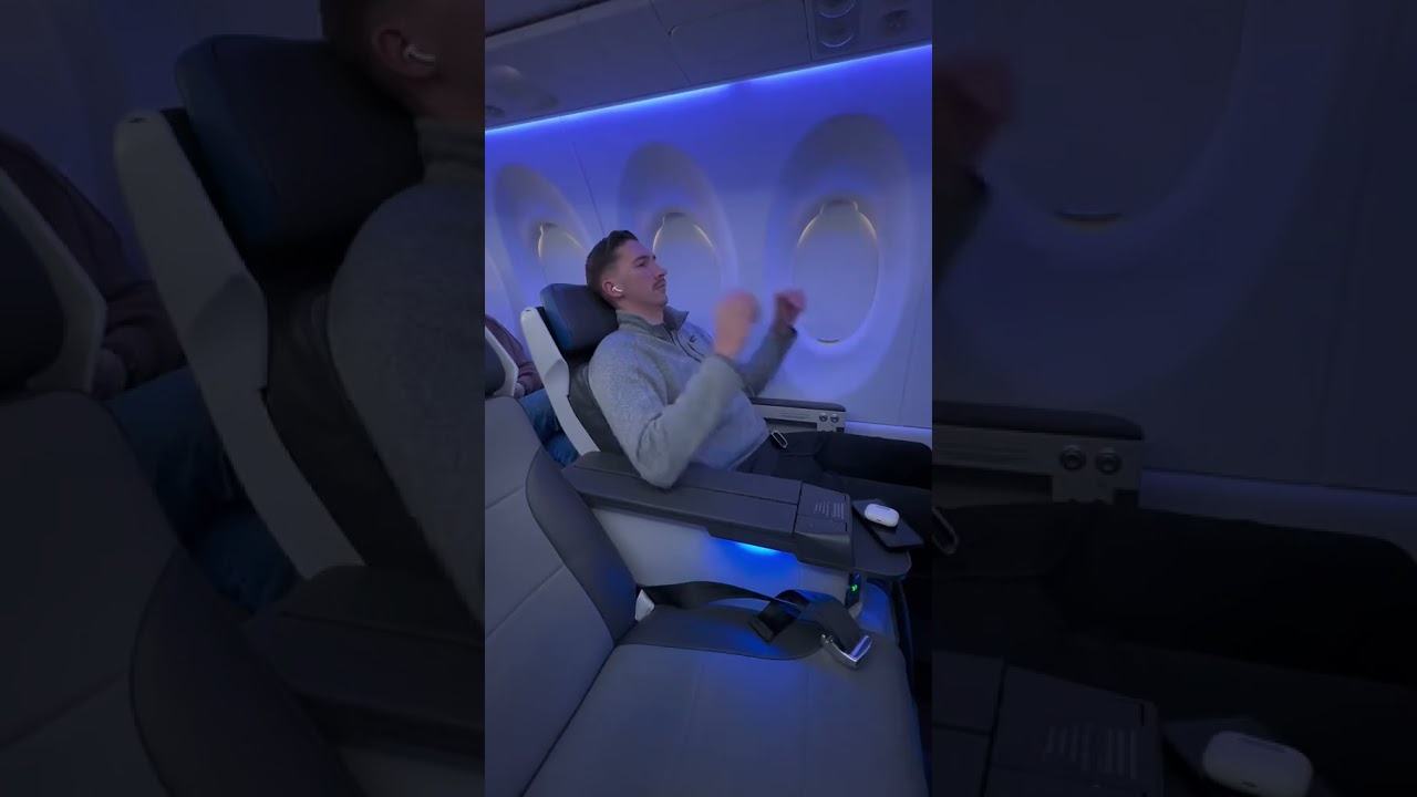 This is your sign to fly Breeze Ascent ✈️ #BreezeAirways #firstclass #airlines