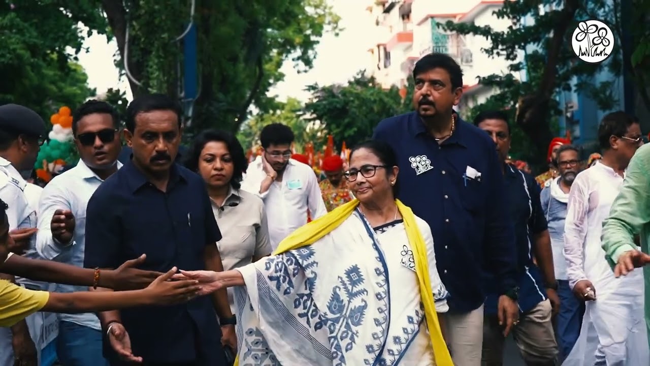 ভূমিহীন ক্ষেতমজুরদের জন্য উদারহস্ত রাজ্য সরকার