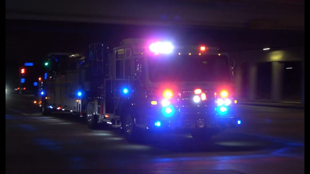 Truck 101 (Pinned Q) Responding Hot to Smoke Investigation [The Woodlands Fire Department]