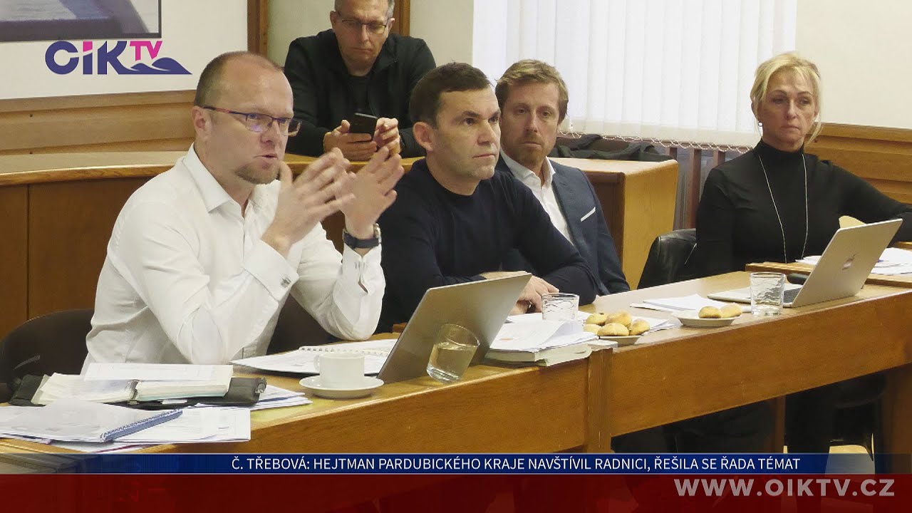 Česk&aacute; Třebov&aacute;: Hejtman Pardubick&eacute;ho kraje nav&scaron;t&iacute;vil radnici, ře&scaron;ila se řada t&eacute;mat