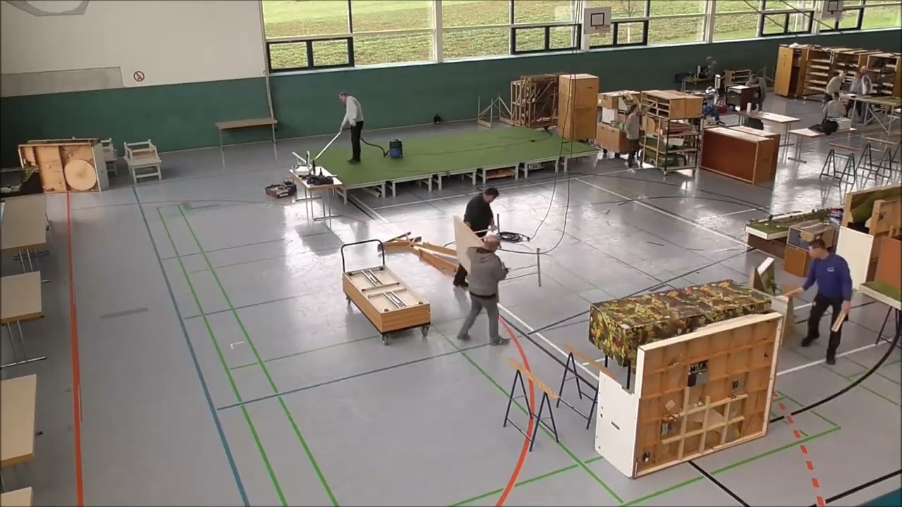 25. Gro&szlig;e Modellbahnschau Aufbau 2024 Modellbahnclub Langenhessen e.V. Zeitraffer 10 Stunden