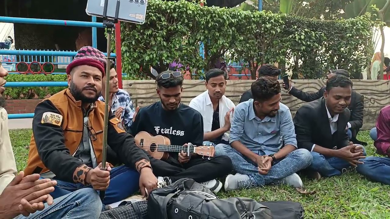 পিরিত পিরিত সবাই বলে পিরিতি সামান্য নয় 