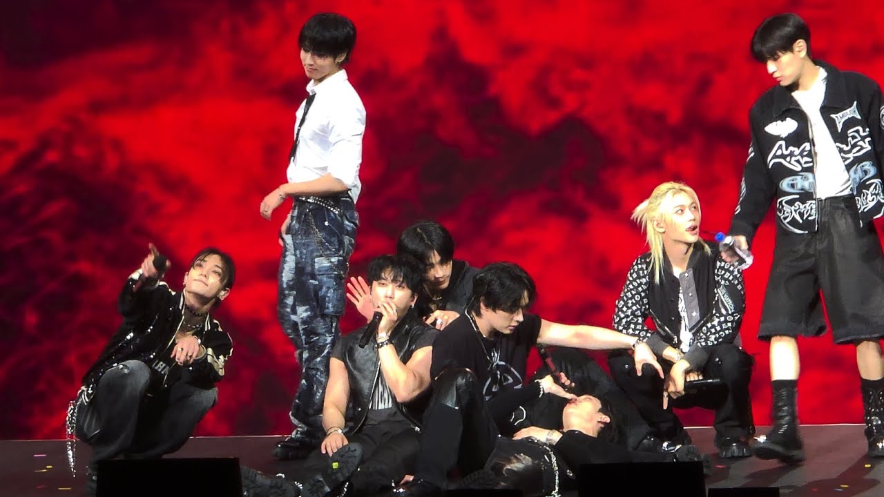 241130 Stray Kids dominATE Macau - Get Lit + Item + Domino + God's Menu
