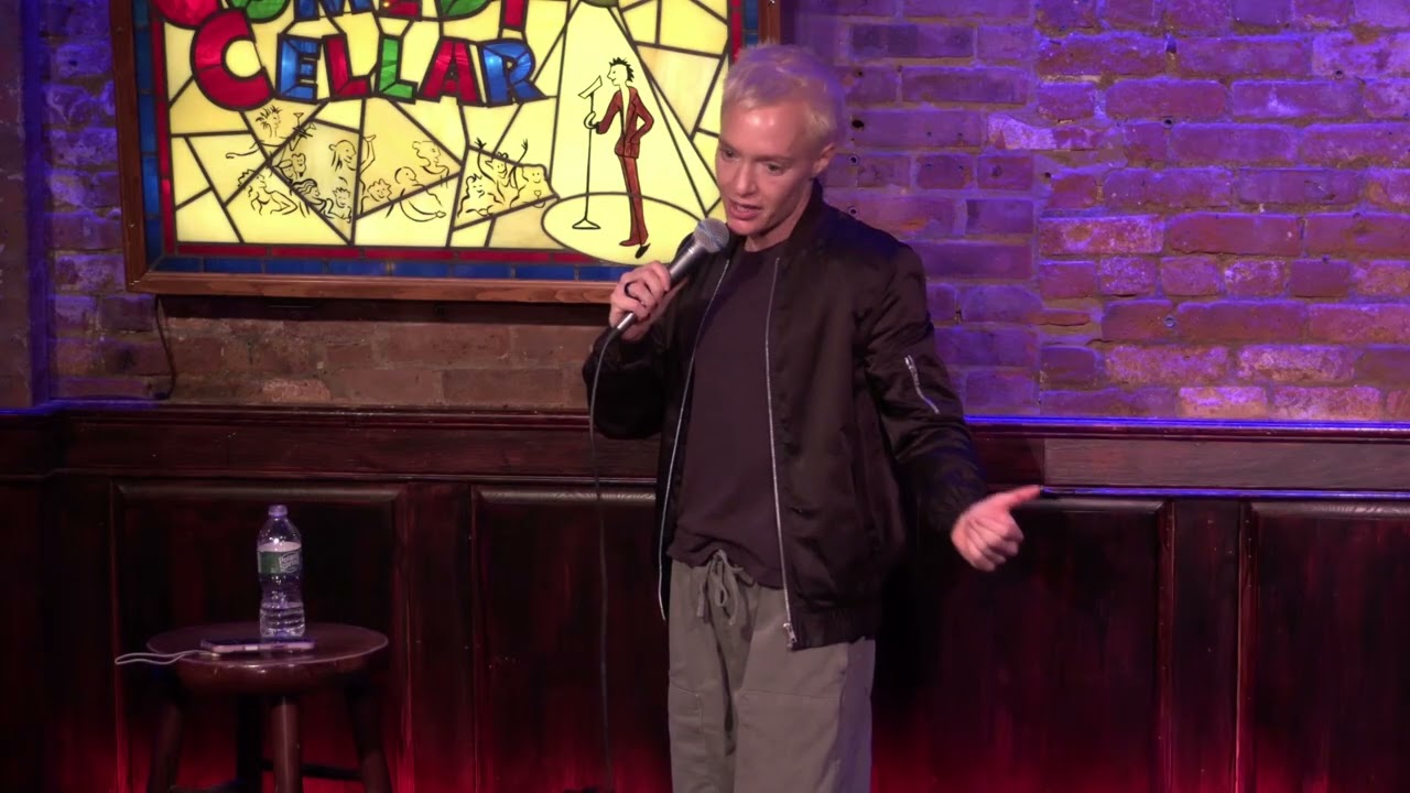 FOR THE LOVE OF CHEESE | Emma Willmann #CrowdWork #Storytime #Comedian