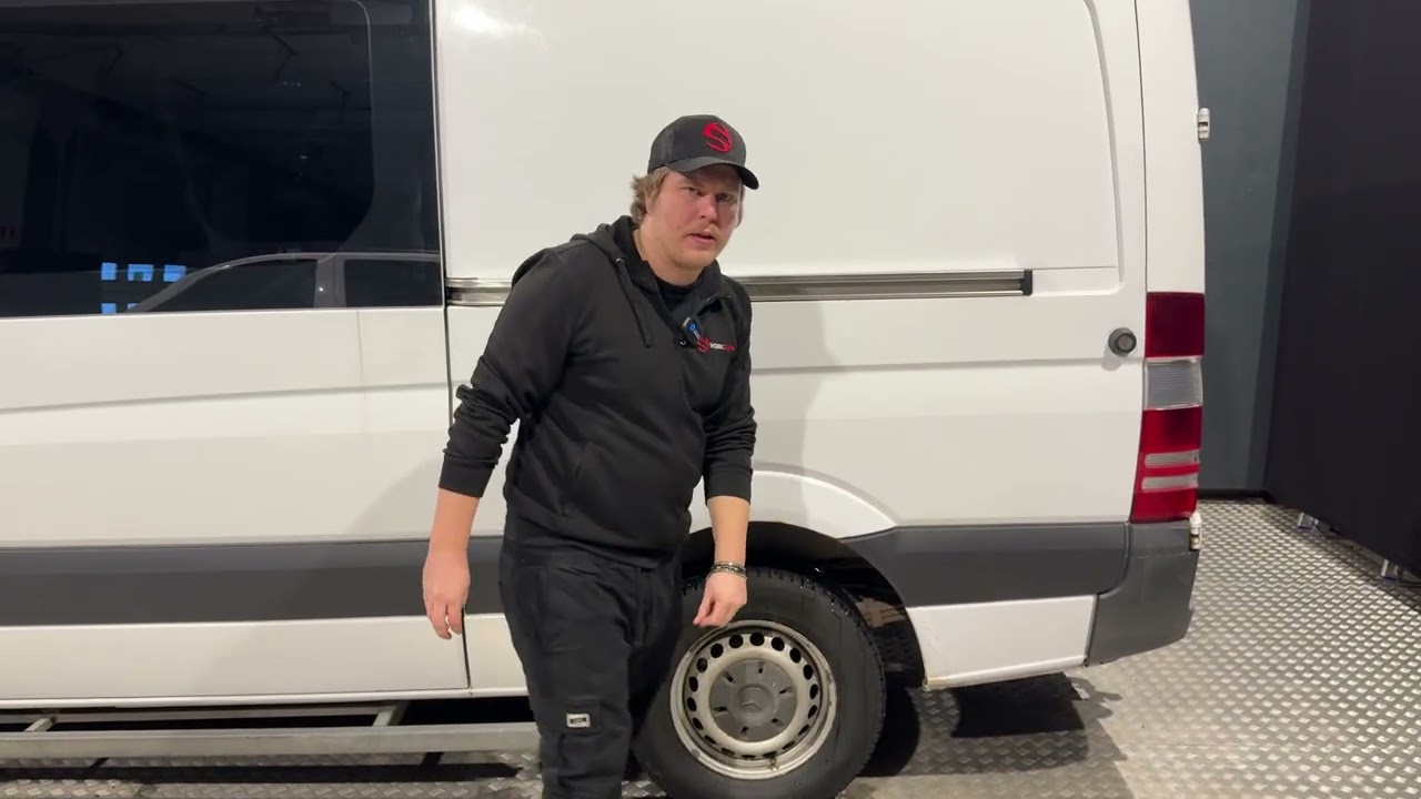 Work Cars Jyväskylä / MB Sprinter 316 A2 A 2015vm 331tkm Läpijuostava