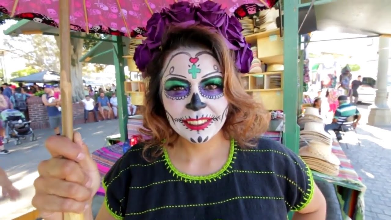 Dia de los Muertos Olvera Street Los Angeles California art walk