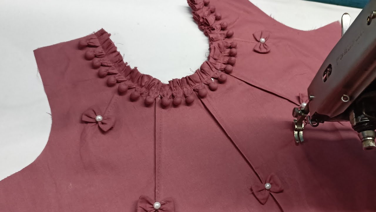 कुछ नया डिजाइन सीखे explain this butterfly kurti neck design/ neck design kurti for top/ Moti design