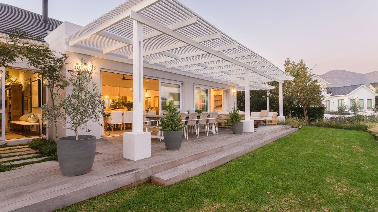 4 Bedroom House For Sale in Val De Vie Estate, Winelands, South Africa | Harcourts Winelands