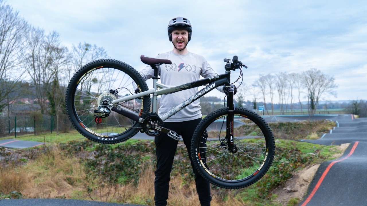 J’ai acheté un Specialized P2 de 2006… 20 ans plus tard, ça vaut quoi ?