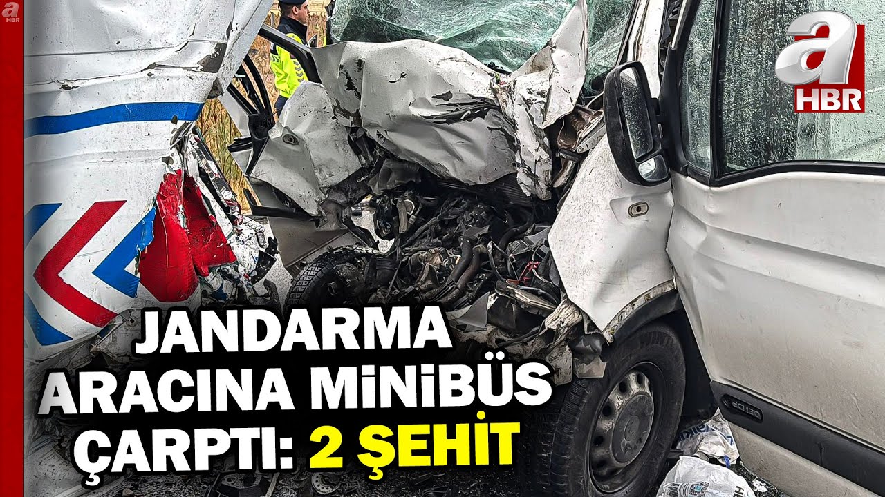Jandarma Aracına Minibüs Çarptı: 2 Şehit | A Haber
