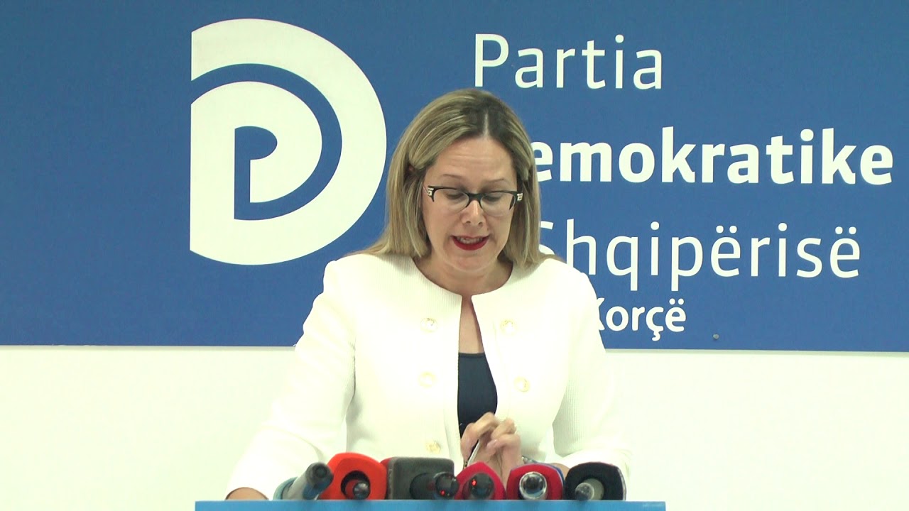 PD Kor&ccedil;&euml;: Rama mashtroi banor&euml;t me sht&euml;pit&euml; e d&euml;mtuara nga t&euml;rmeti