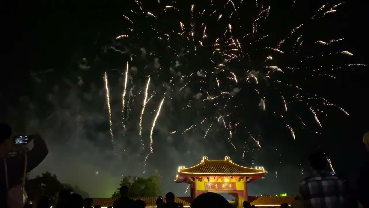 2026-02-17 佛光山大雄寶殿無人機表演-3