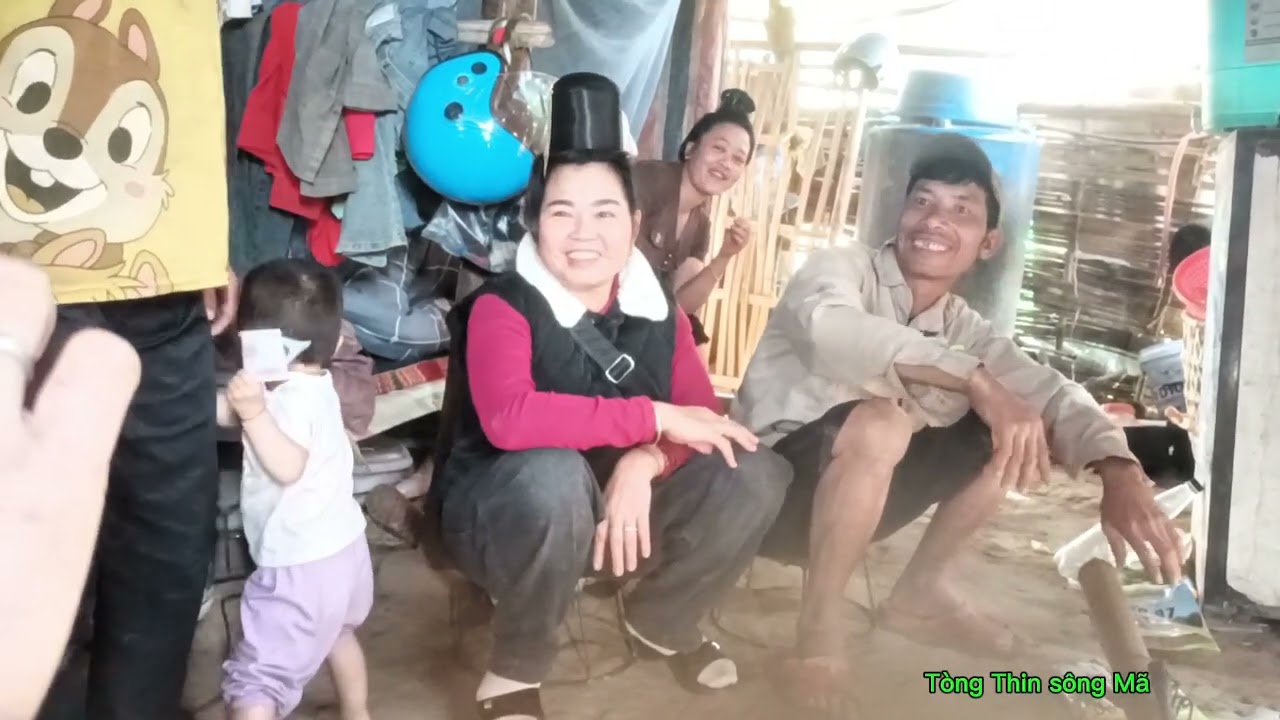 Hoàn cảnh gia đình Lò văn tách bản đứa mòn mường Lầm mọi người ơi cùng nhau chia sẻ 