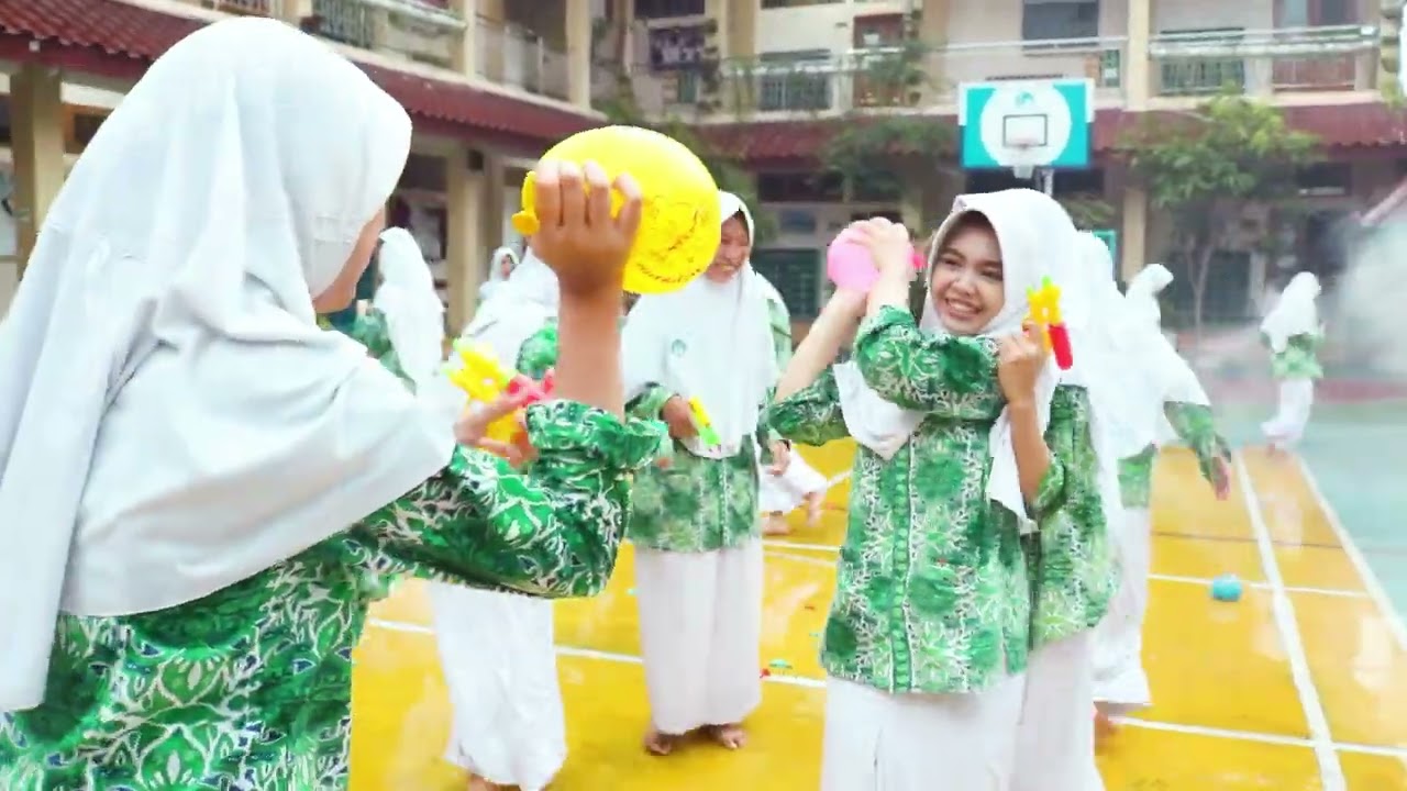 YEARVID SMA ISLAM AL AZHAR 7 SOLO BARU SUKOHARJO