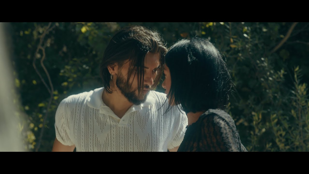 UN AÑO DE AMOR - GABRIEL GRILLOTTI (OFFICIAL VIDEOCLIP)