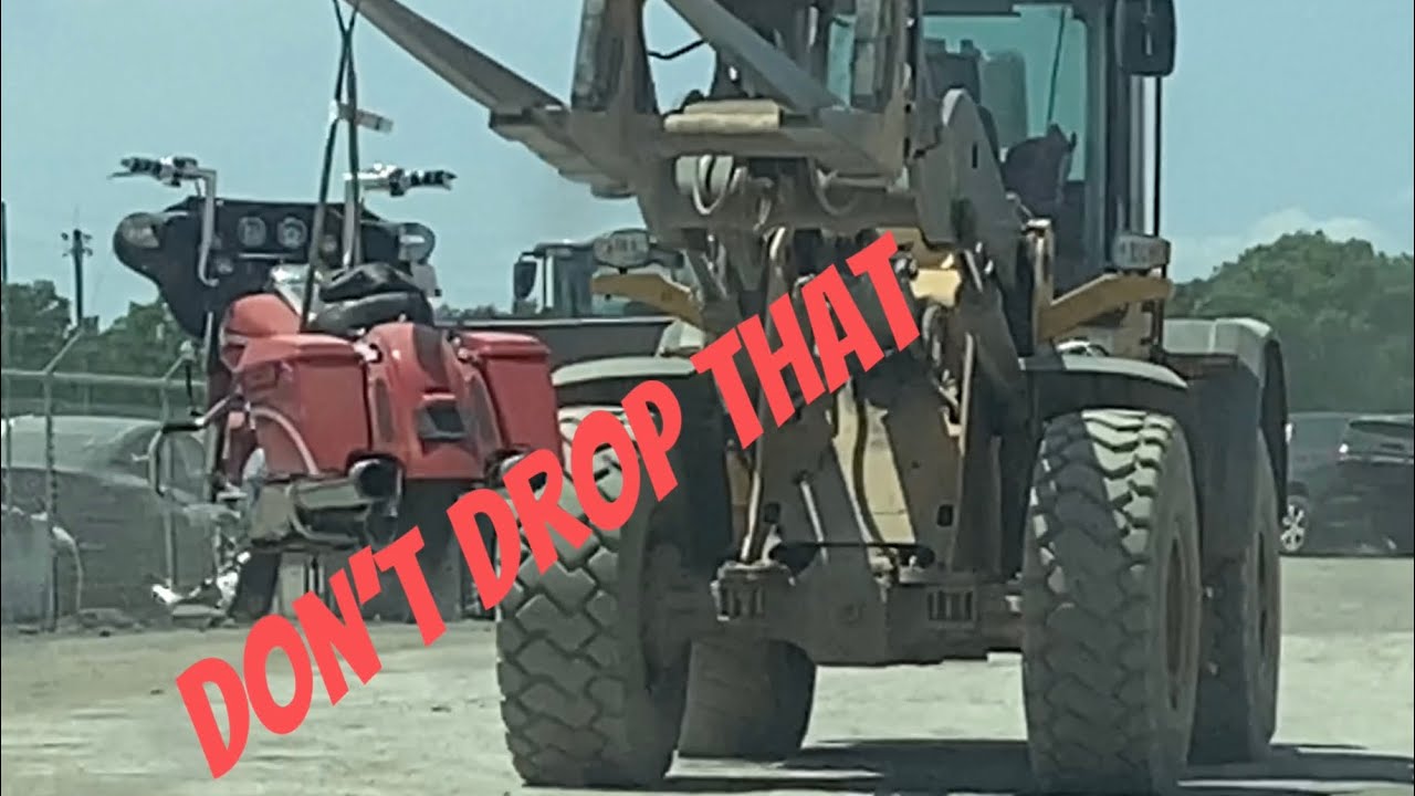 We won a wrecked Harley CVO street glide at auction. How bad could it be