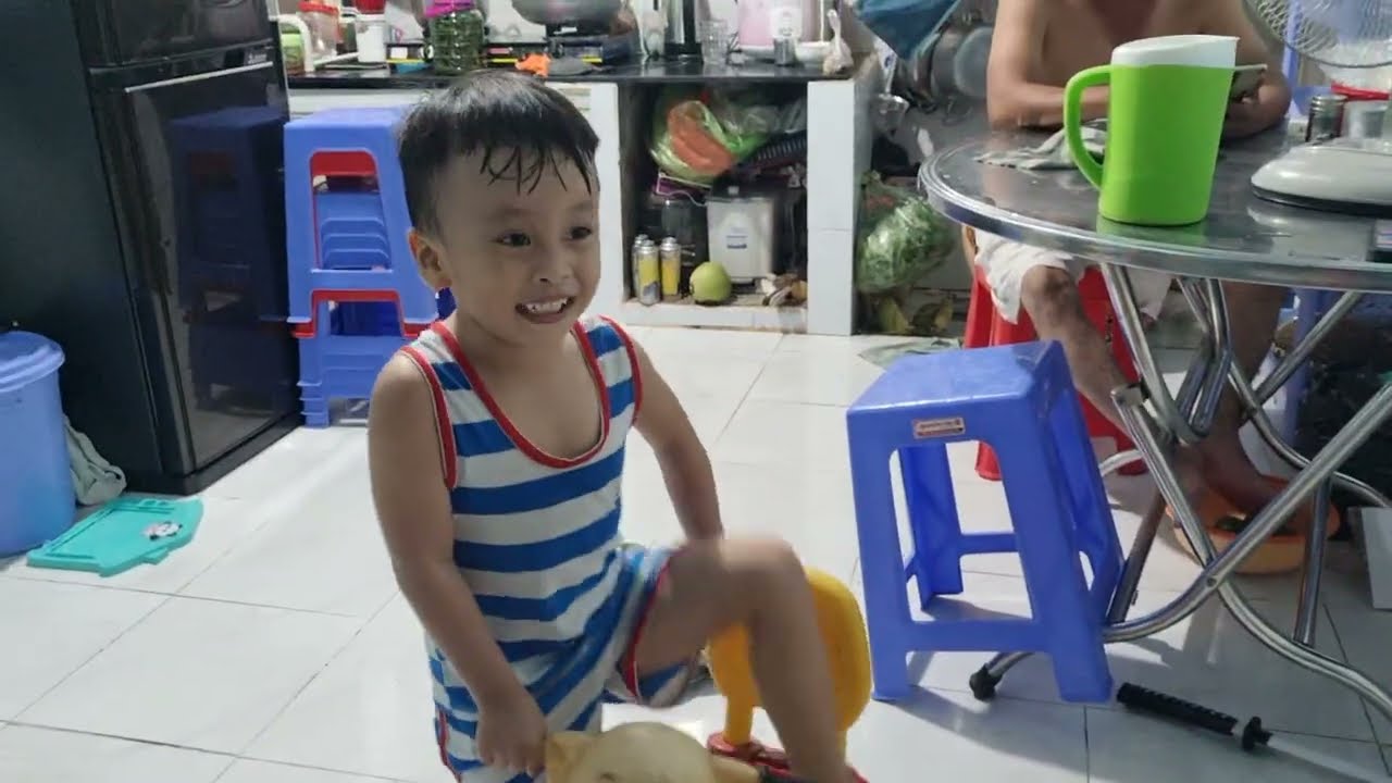 Chuột Chạy Xe Chơi B.ốc Đ.ầ.u Và Cái Kết #meconnhachuot #chuotchayxe