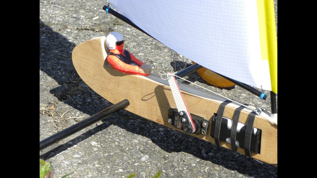RC Landyacht crash
