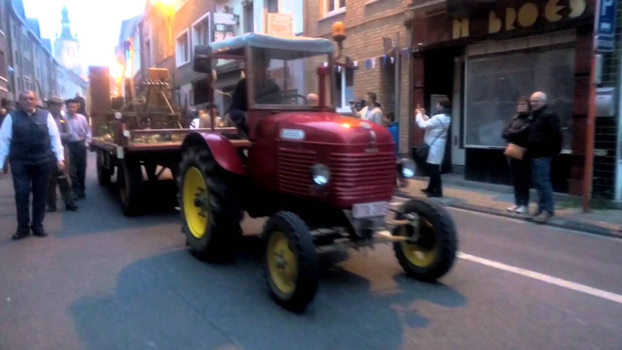 Kweikersparade door Tienen naar aanleiding van 1.000 jaar stadsrechten