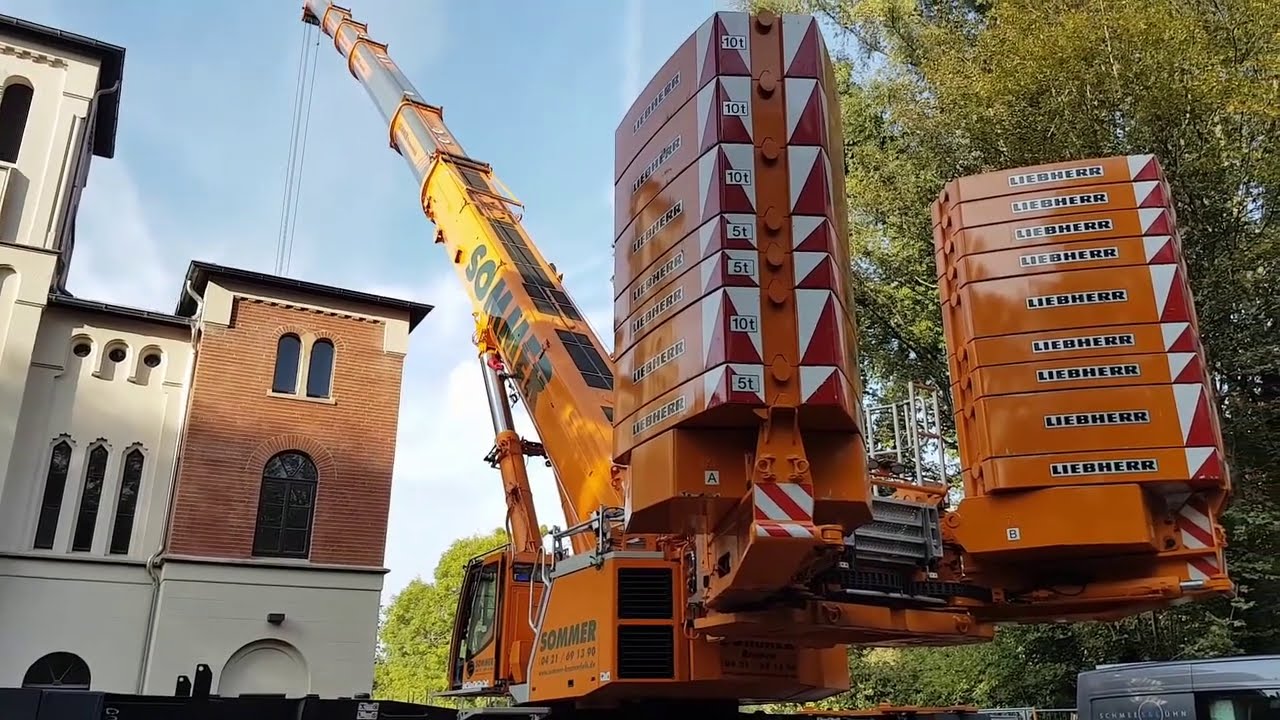 Brückenhub mit Liebherr LTM1450-8.1 an der Wasserkunst Herrenhausen