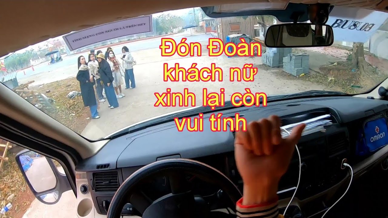 Chở Đoàn khách nữ đi chùa Tây Thiên Đầu Năm