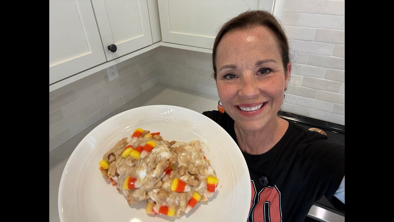 Candy Corn Peanut Bars | Easy and simple  fall and halloween dessert treat