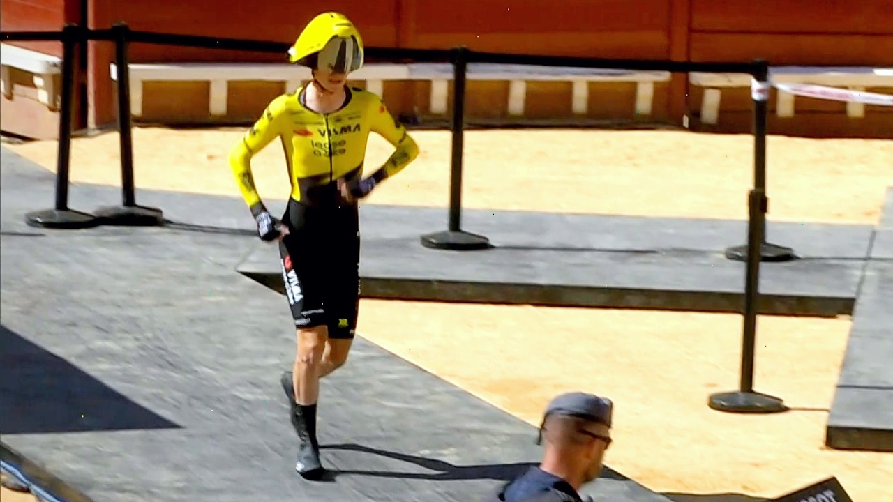 Sepp Kuss Jogs to His Time Trial Start | Vuelta a Espa&ntilde;a 2026 Stage 18