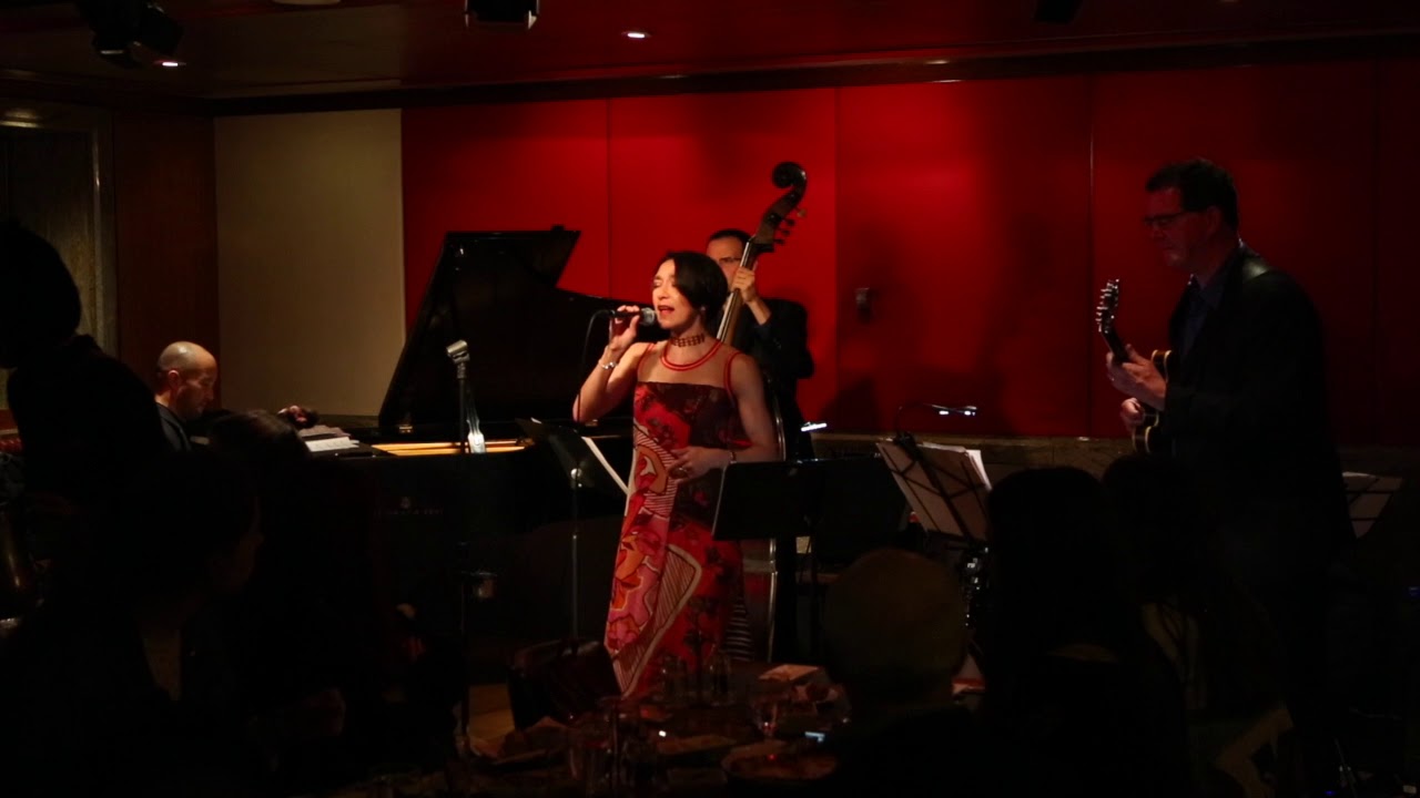 Jocelyn Medina Group performing 
