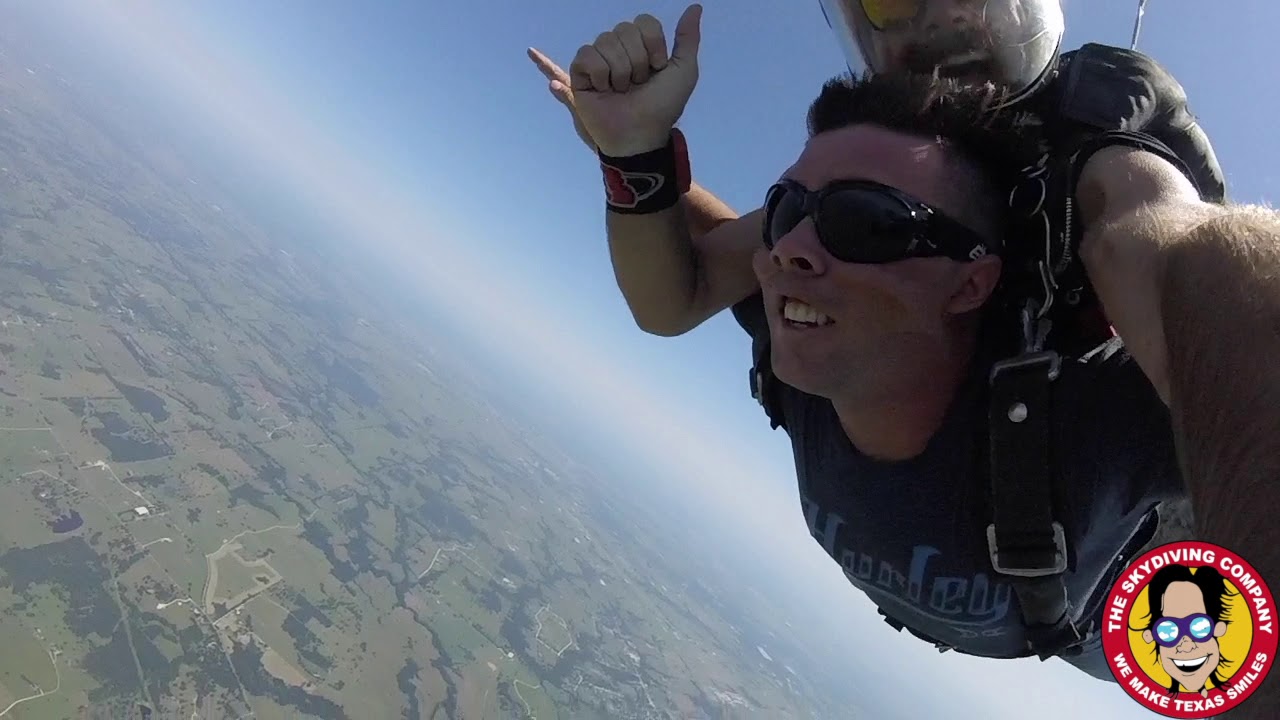 Tandem Skydiving | Dylan From Normagee, Texas