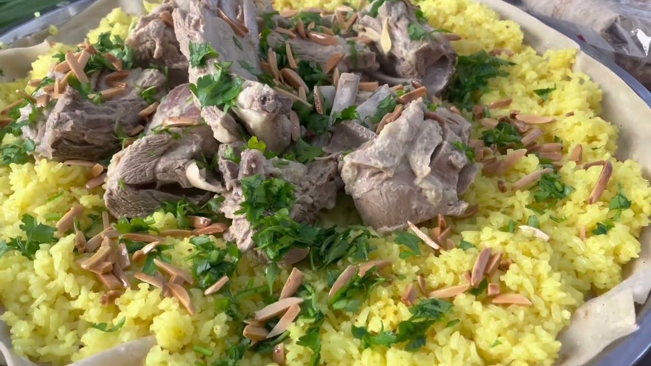 اصوات اكل منسف لحم.Eating Mansaf.‏Asmr food.Arabic Mukbang.Mukbang Sounds.اصوات الاكل.اسمر.موكبانغ