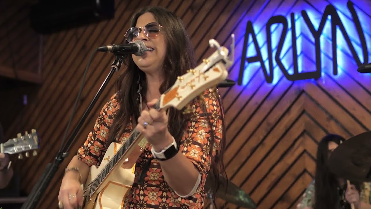 "Slow Down" Live at Aryln Studios (Jade Marie Patek)