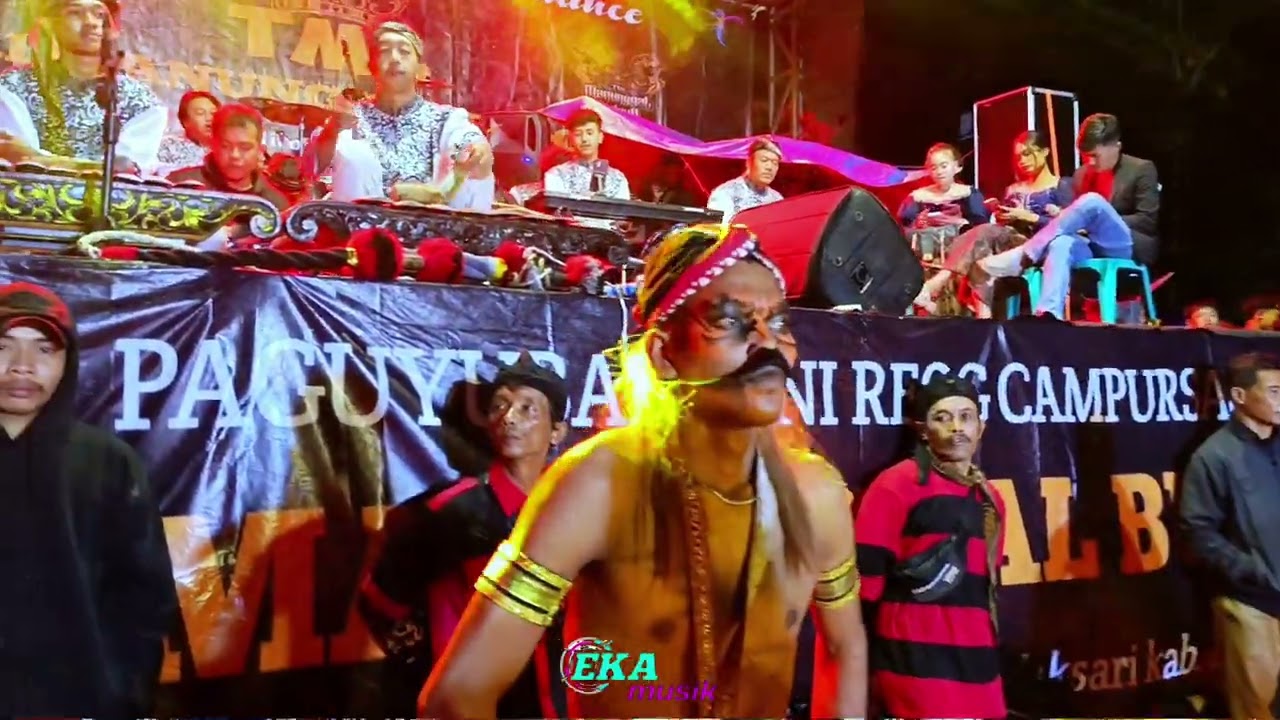 KESURUPAN MENGGILA//WARAK TMB//TRI MANUNGGAL BUDOYO//LIVE NGADIROJO, GLADAKSARI 
