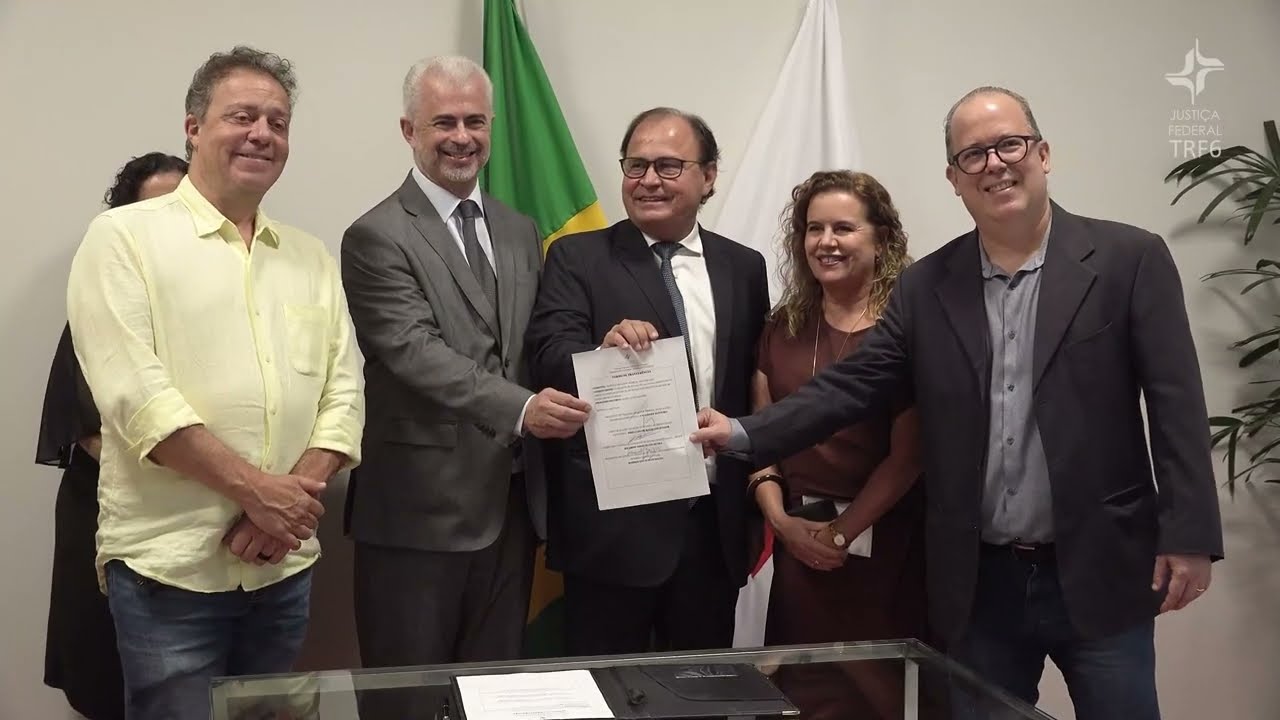 TRF6 oficializa doação de 19 veículos a instituições públicas de Minas Gerais