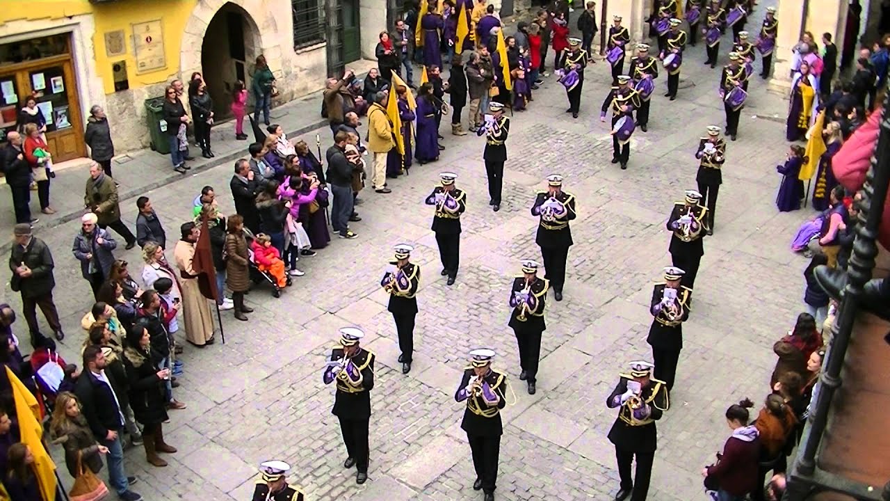Viernes Santo - Banda de Trompetas y Tambores de la JdC (anteplaza) - Semana Santa Cuenca 2016