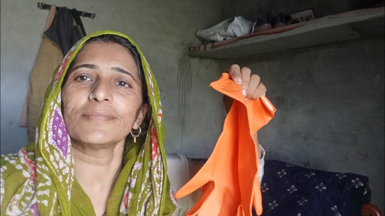 घर वाले लेकर आए दस्ताने, बोले दस्ताने पहर, गोबर पाथ, काच्चे काट🤣
