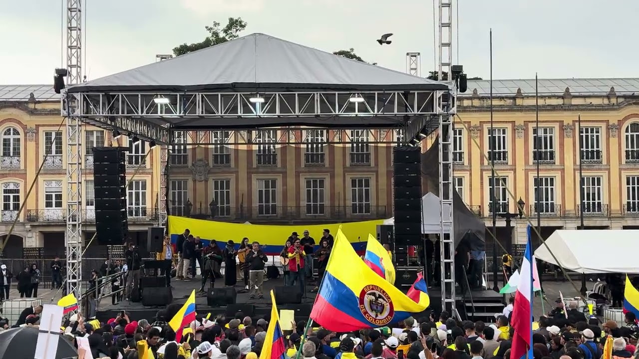 Colombians protest against Trump in Bogotá