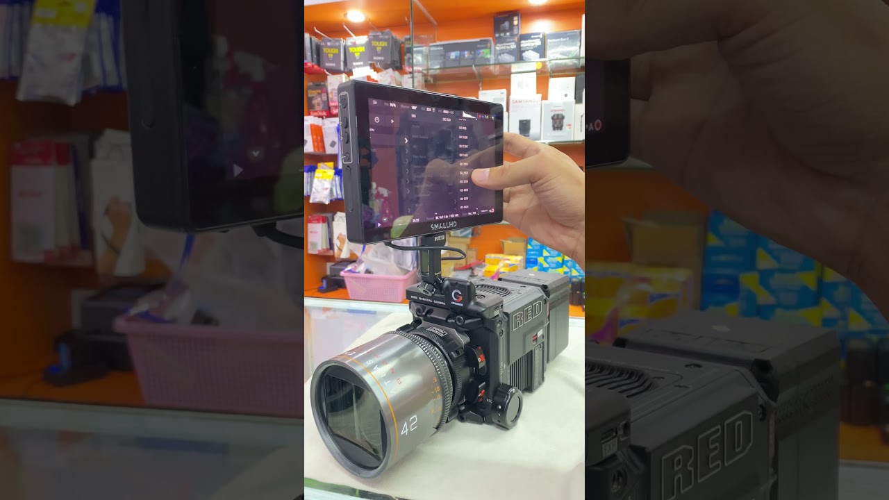 Camera Meet up -  RED V-RAPTOR 8K VV 