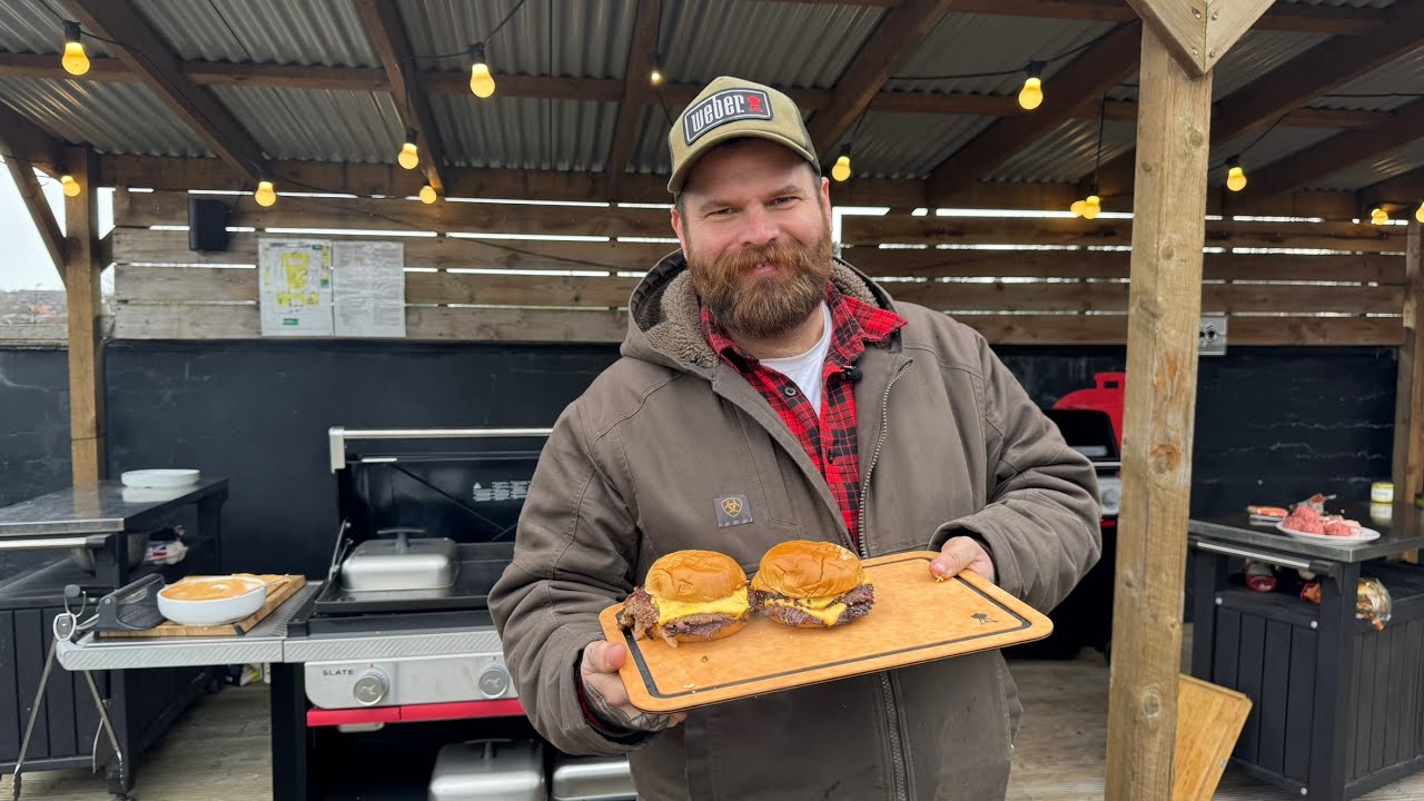 How To | Smash Burgers On The Weber Slate Flat Top Griddle