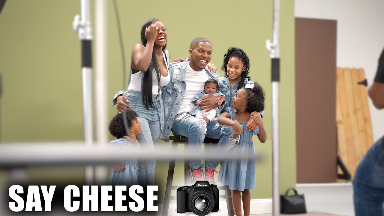OUR FIRST FAMILY PHOTOSHOOT!!