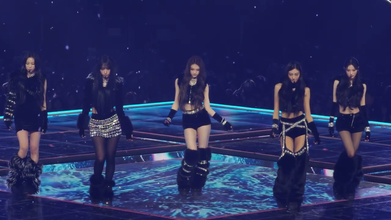 20251225 [4K 직캠] MEOVV(미야오) - TOXIC (가요대전 Ver.) + BURNING UP (Rush Remix)@ SBS GayoDaejeon 2025