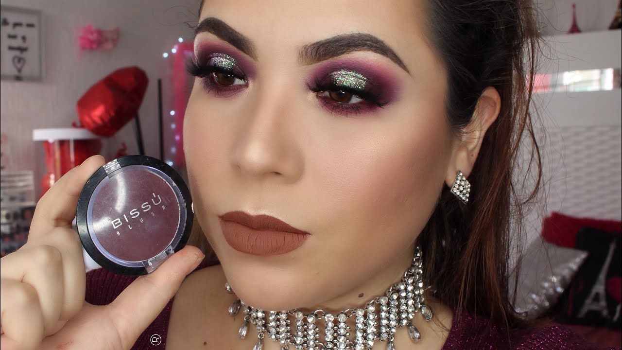 MAQUILLAJE DE NOCHE PARA ROPA VINO/TINTO ♥ FERIBARUE