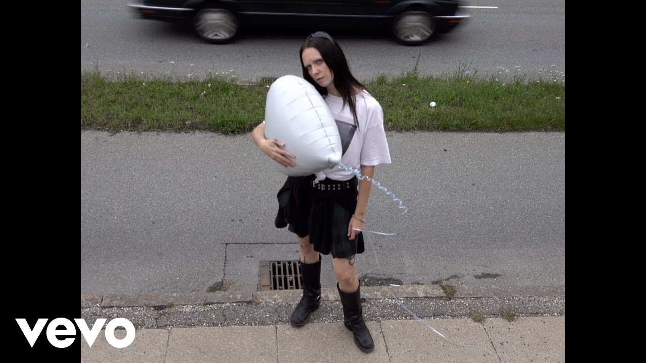 MØ - Heartbreak (Frost Children Remix - Official Video)