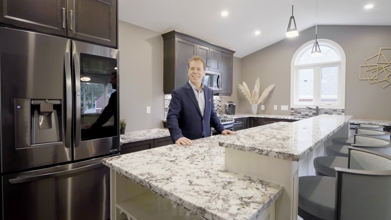 2974 Bethune Ave. Ridgeway ON L0S 1N0 - Official Video Marketed by RE/MAX Hendriks Team Realty