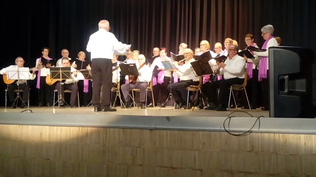 Coro Jubilados Horizonte de Sangüesa en los Salesianos de Pamplona27-12-2019
