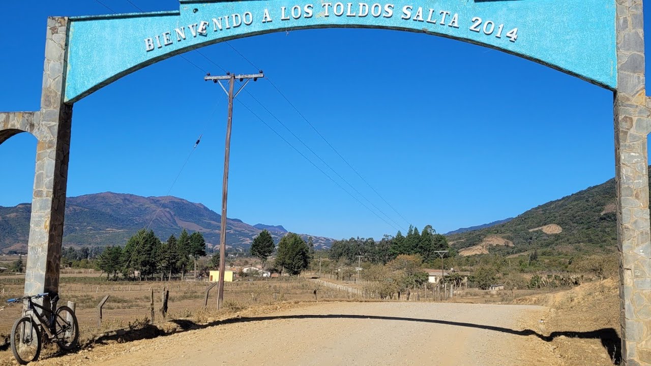 Visitamos Los Toldos, El Condado (Argentina) frontera con La Mamora (Bolivia) y tamb la Bella Tarija