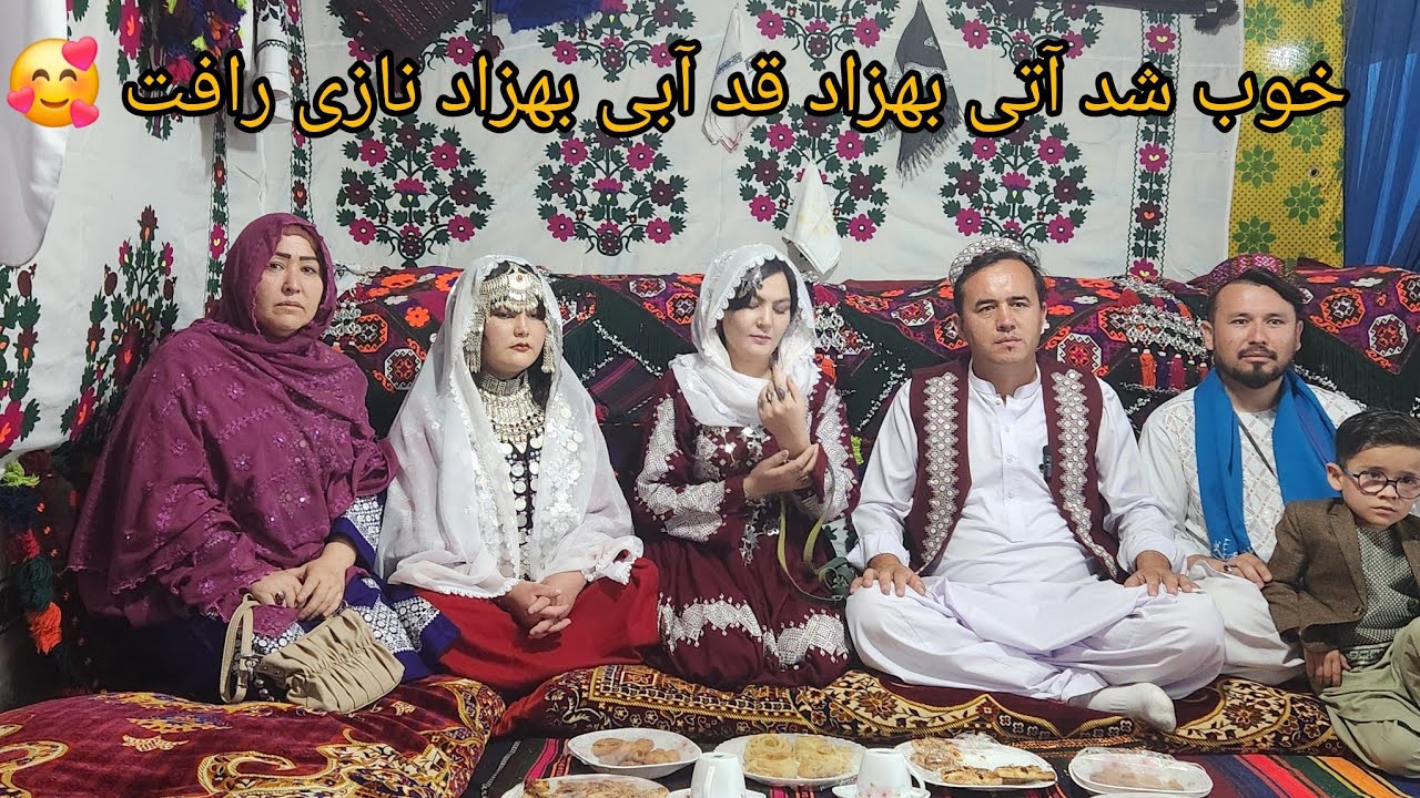 رفتیم احوال ناز  تا ناز و آتی بهزاد و آبی بهزاد ره بیبریم در جشن سقافت هزارگی  ناز یک سره شکایت😢