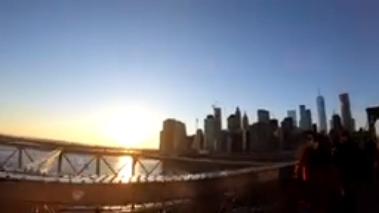 ⁴ᴷ⁶⁰ Walking over the Brooklyn Bridge to the World Trade Center from Downtown Brooklyn in NYC