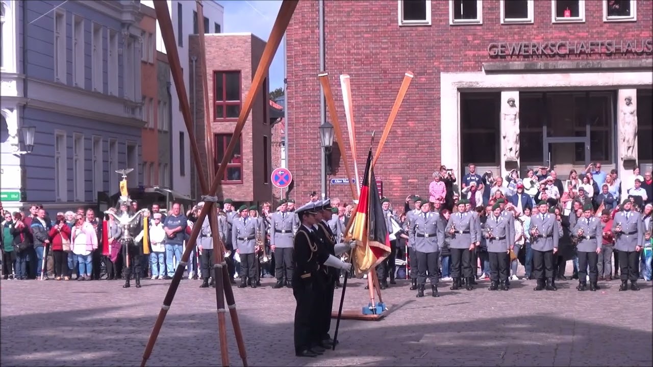 Feierliches Gelöbnis / Vereidigung von neuen Rekruten
