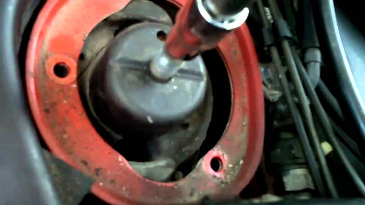 Mercedes W124 and R129 strut mount replacement