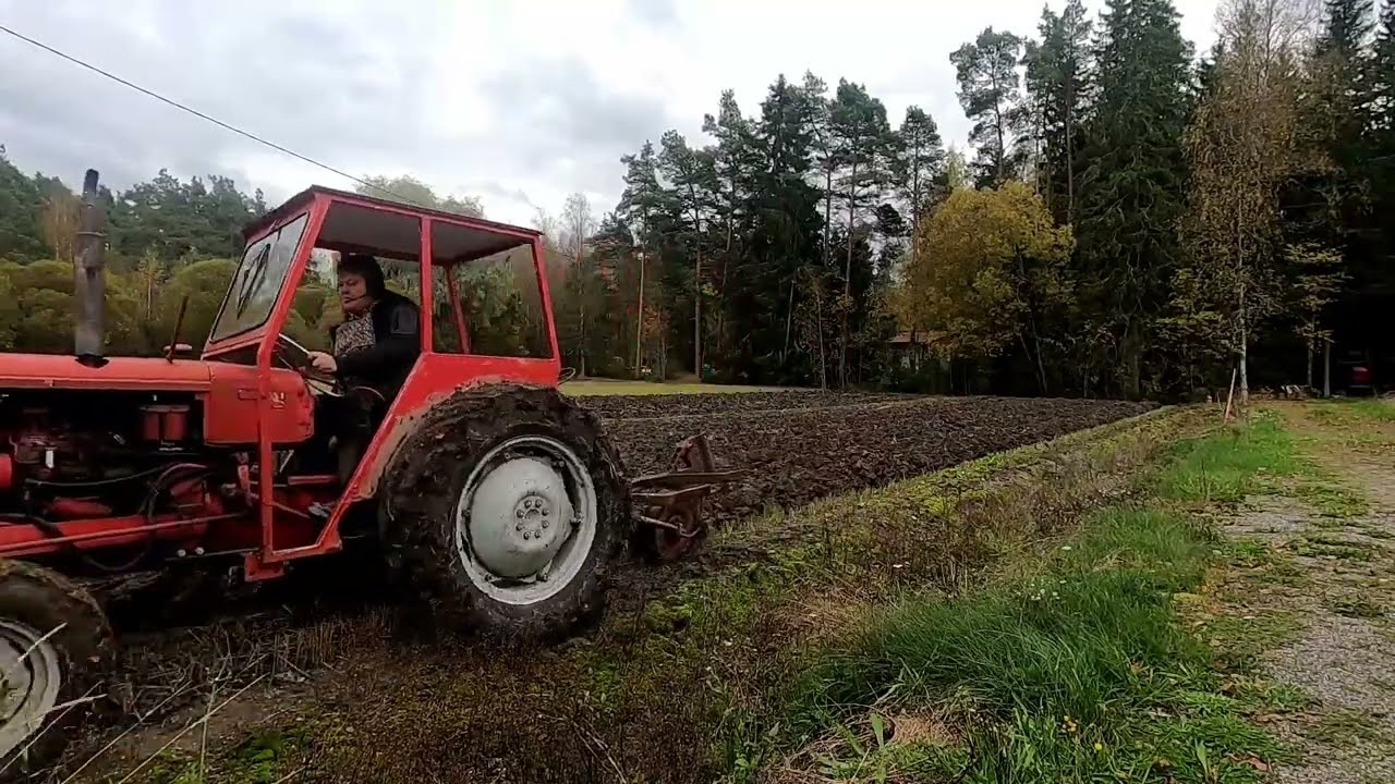 Valmet 359D ja Sampo 14x2 aurat
